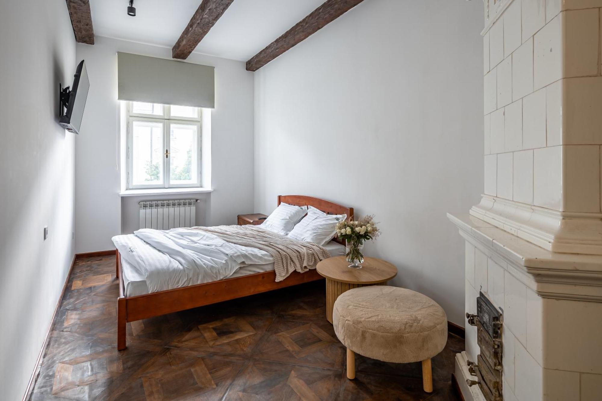 Romari Площа Ринок 28 Apartman Lviv Kültér fotó